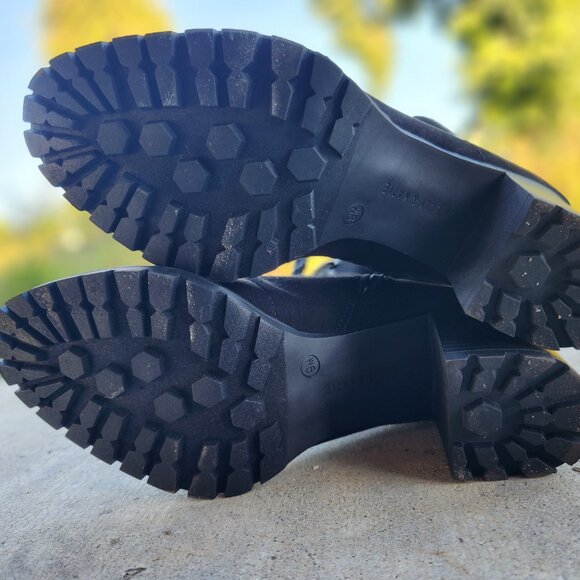 Kelly + Katie W9 Black Lace-Up Chunky Ankle Boots - Picture 5 of 6